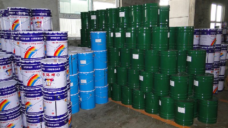 普通艺术涂料：每平方米100-200元